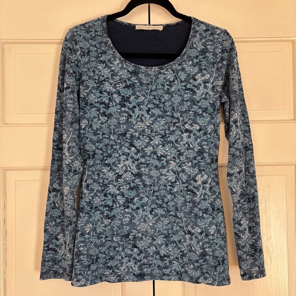 Peruvian Connection Navy Floral Print Long Sleeve Tee Shirt Size Small Organic‎ - Picture 1 of 9